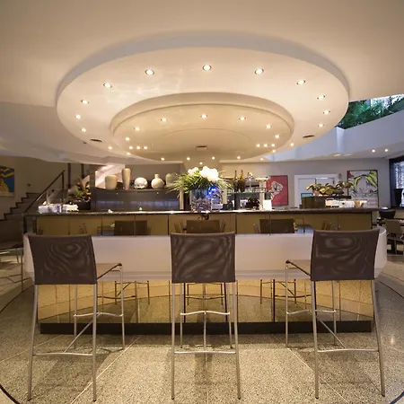 Hotel Ascot